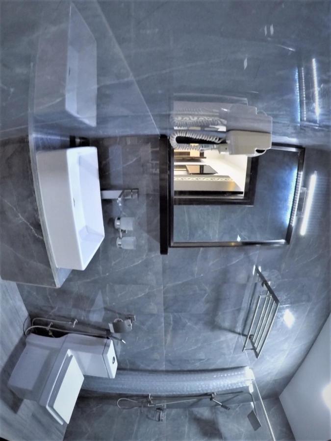 Infinity Dhiffushi Hotell Exteriör bild