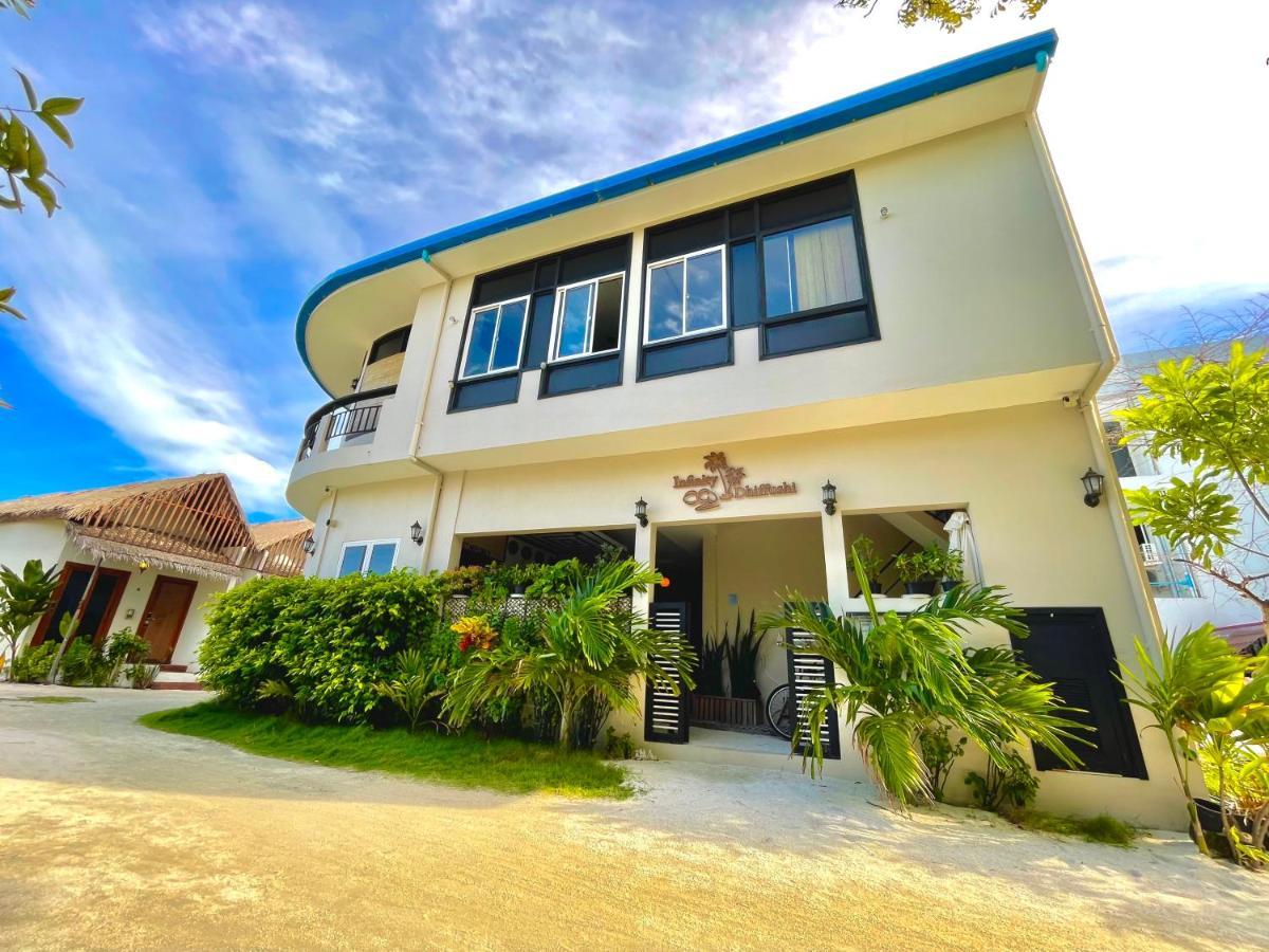 Infinity Dhiffushi Hotell Exteriör bild