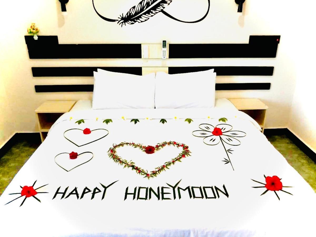 Infinity Dhiffushi Hotell Exteriör bild