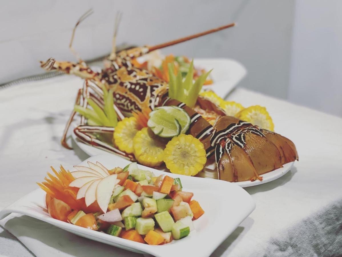 Infinity Dhiffushi Hotell Exteriör bild