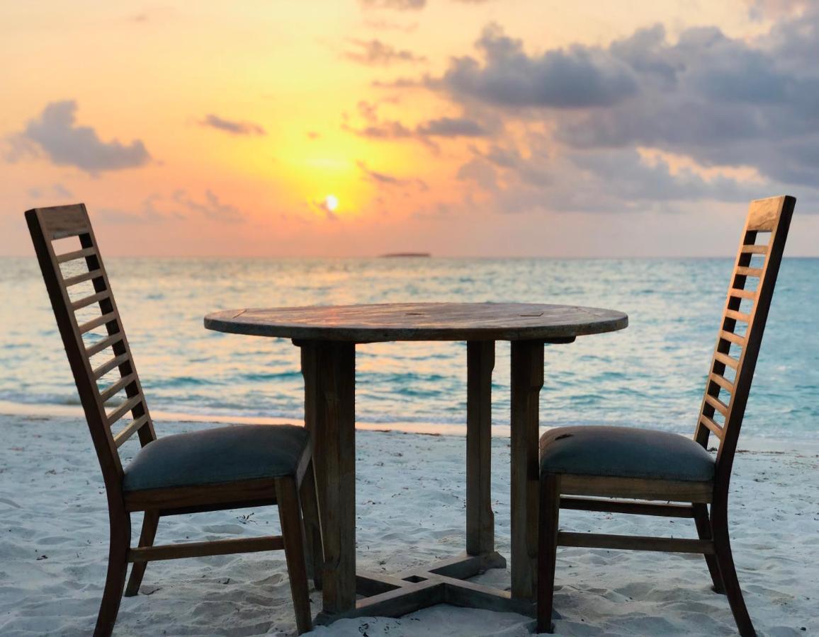 Infinity Dhiffushi Hotell Exteriör bild